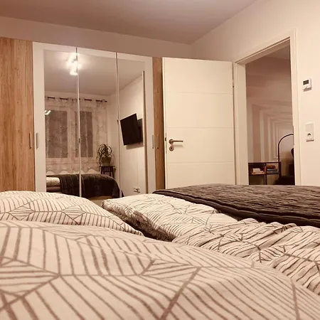 Apartment Am Engelsblick - Die Eifel Direkt Vor Der Tuer Kreuzau Exterior photo